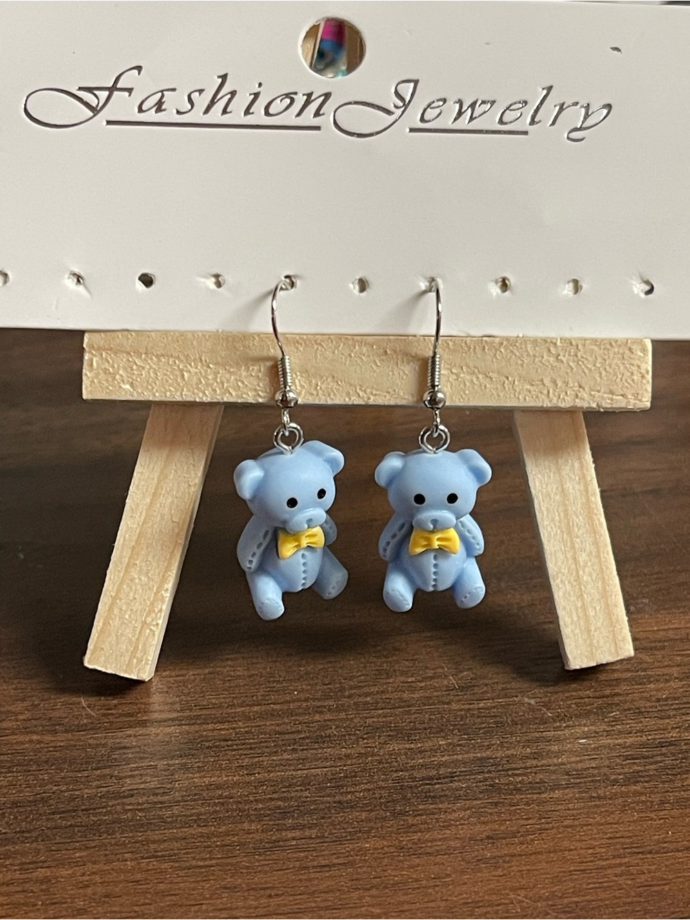 Fashion Jewelry Light Blue Teddy Bear Earrings with Yellow Bow
